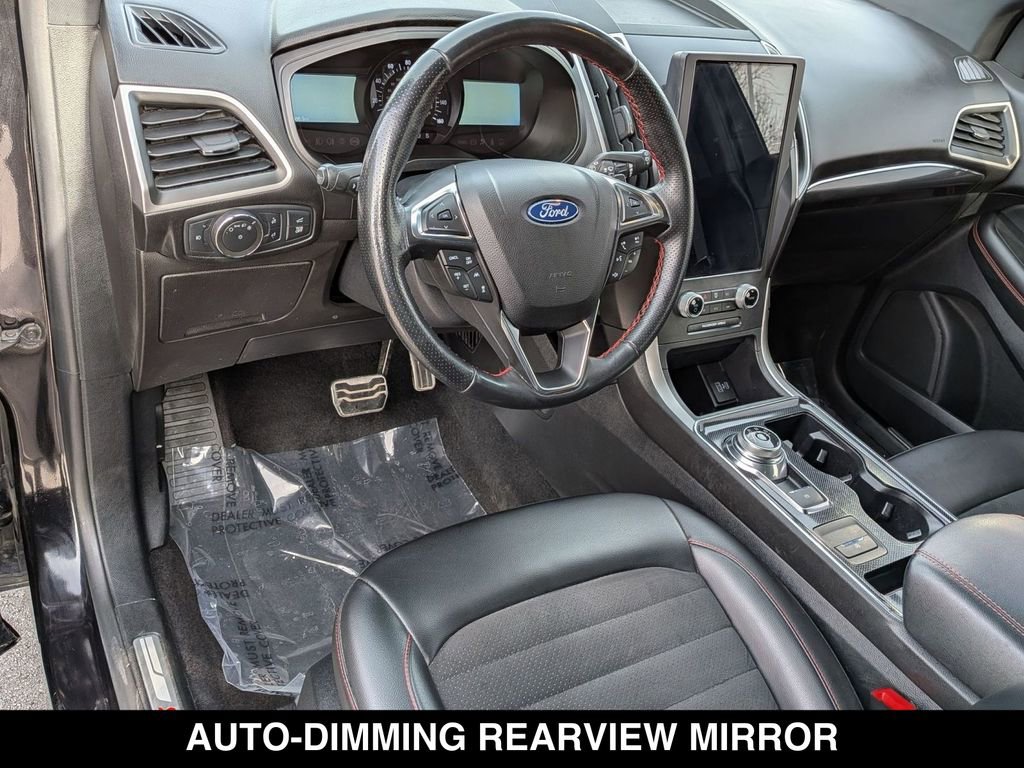 Used 2022 Ford Edge ST-Line w/ Class II Trailer Tow Package AWD/4WD image 12