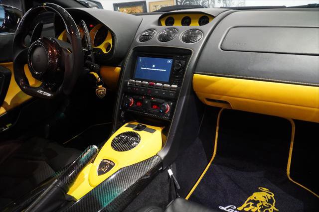 Used 2004 Lamborghini Gallardo AWD/4WD image 37
