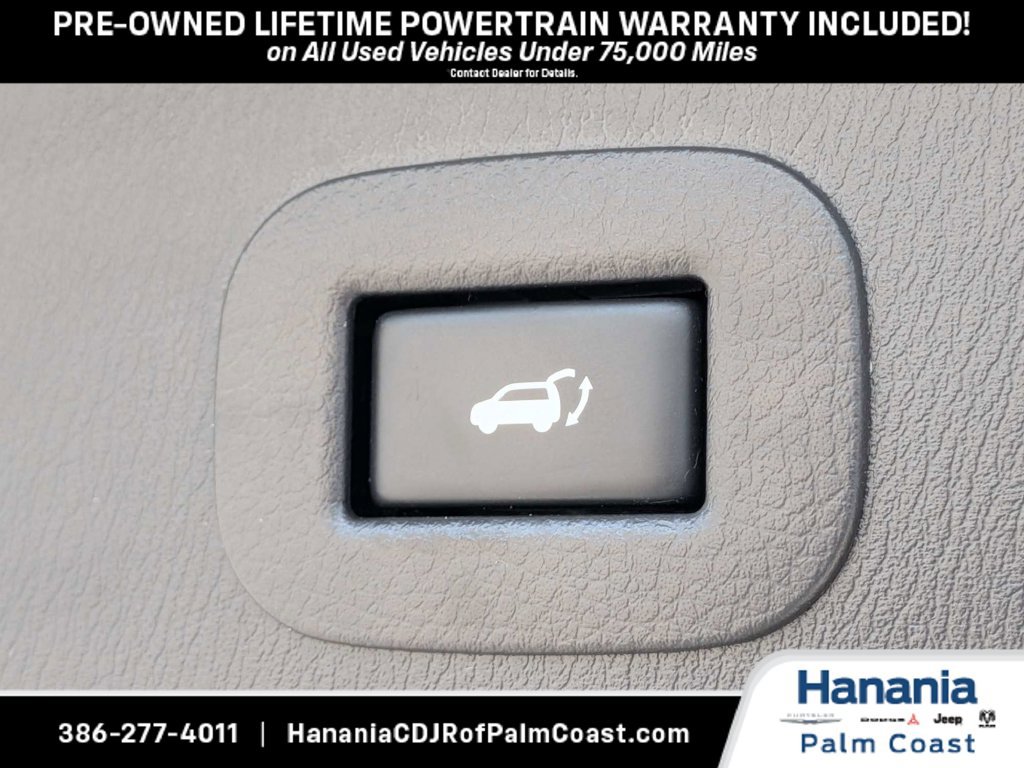 Used 2011 INFINITI QX56 2WD w/ Theater Pkg image 12