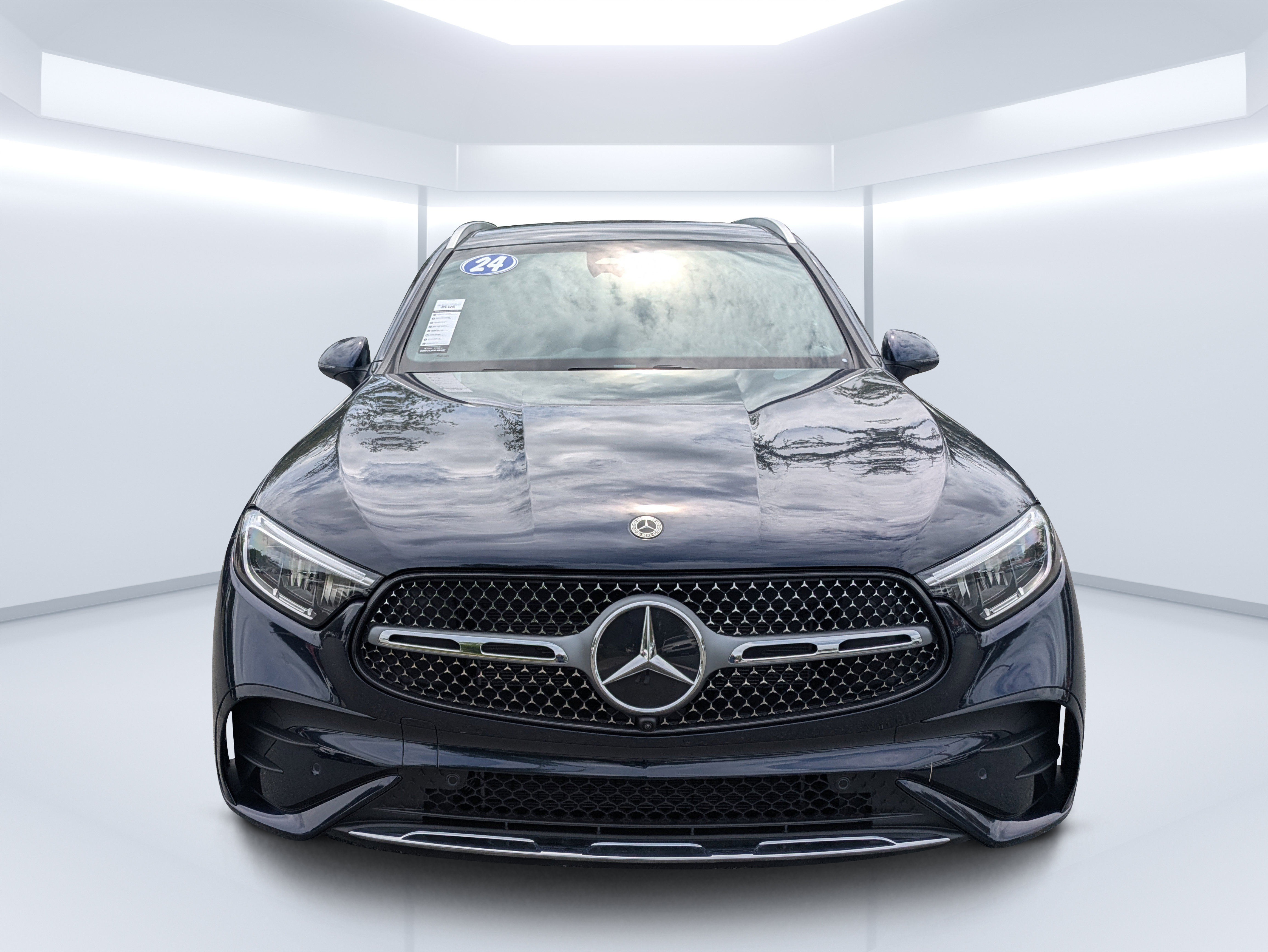 Certified 2024 Mercedes-Benz GLC 300 4MATIC image 8