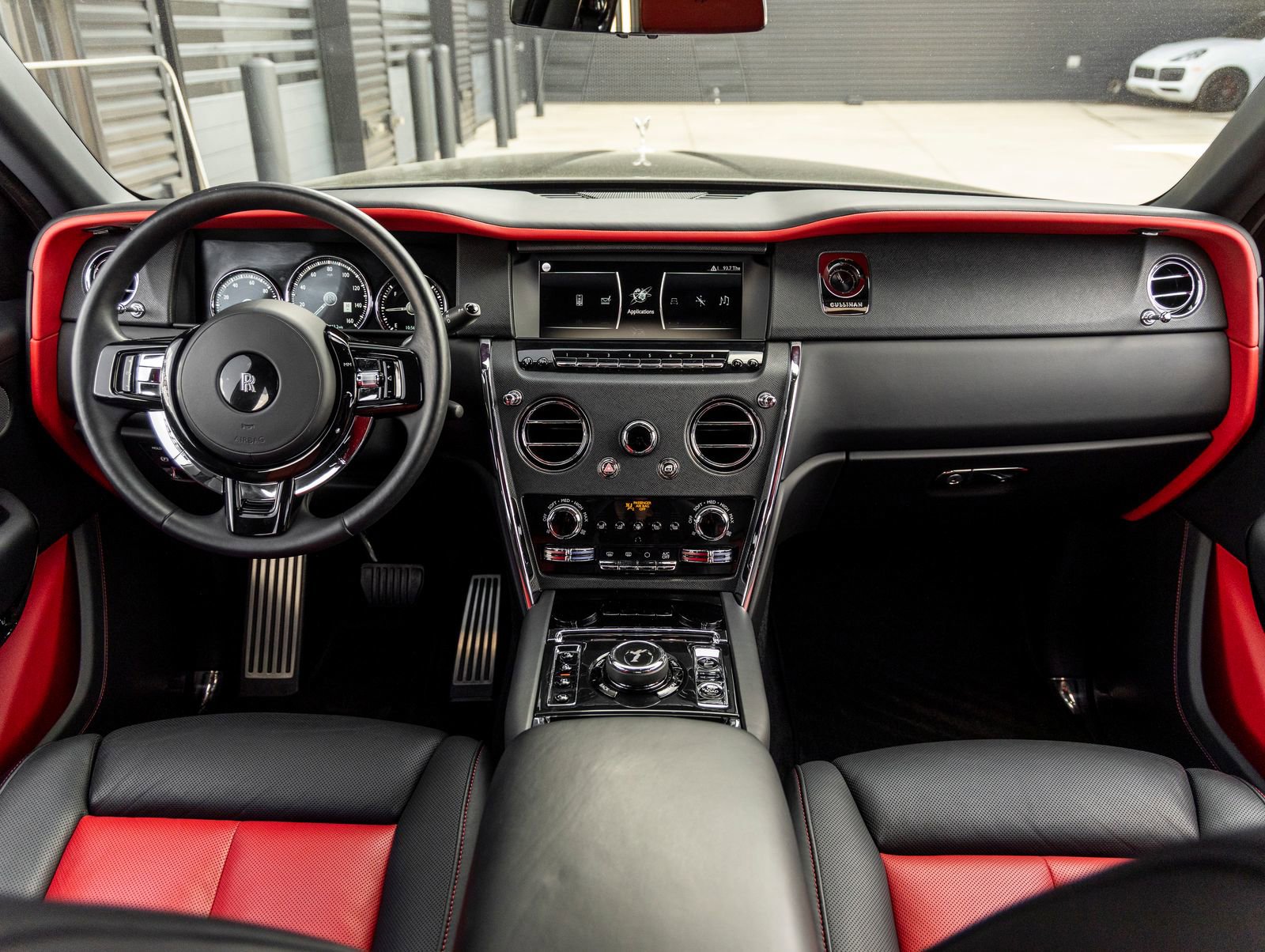 Certified 2023 Rolls-Royce Cullinan w/ Dark Exterior Package image 4