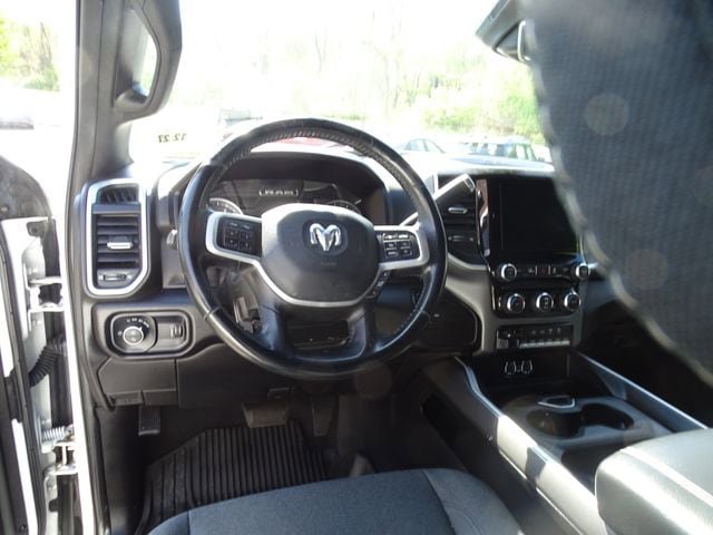 Used 2022 RAM 3500 Big Horn w/ Safety Group B AWD/4WD image 5