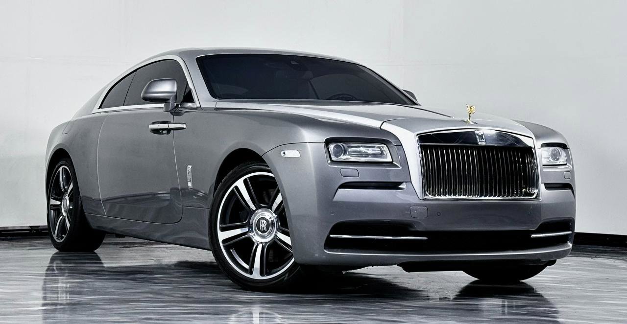 Used 2015 Rolls-Royce Wraith image 3