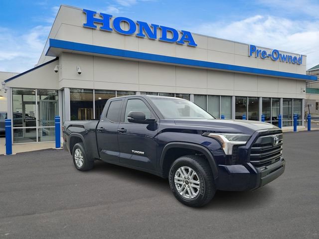Used 2023 Toyota Tundra SR5 w/ SR5 Convenience Package image 3