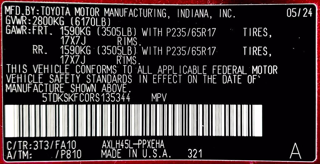 Certified 2024 Toyota Sienna LE AWD/4WD image 26