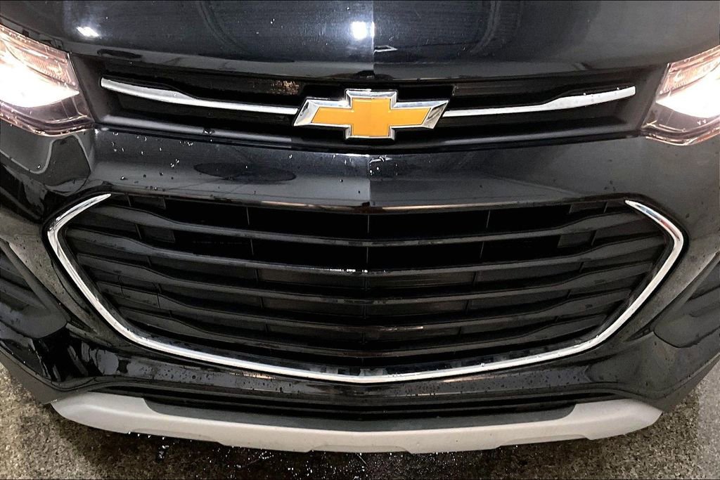 Used 2019 Chevrolet Trax LT w/ LT Convenience Package image 30