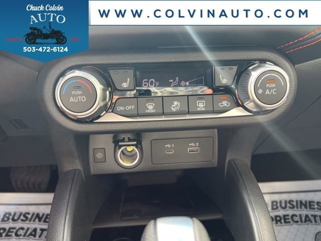 New 2025 Nissan Versa SR w/ Trunk Package image 23