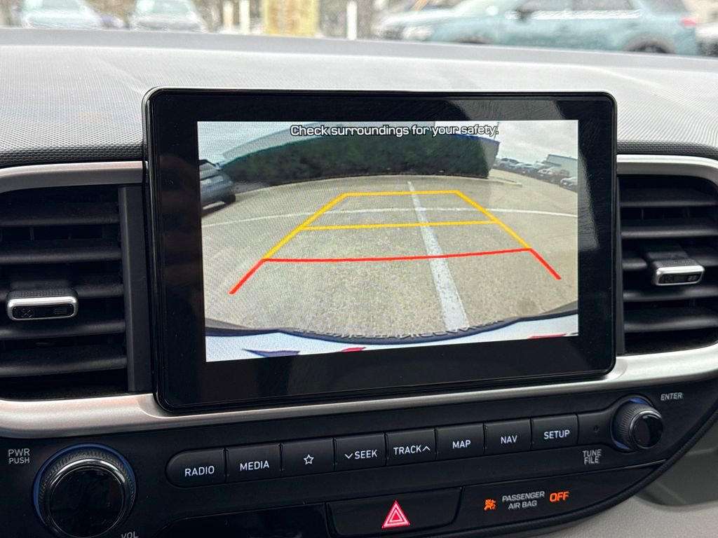 Used 2020 Hyundai Venue SEL w/ Convenience + Premium Package image 25