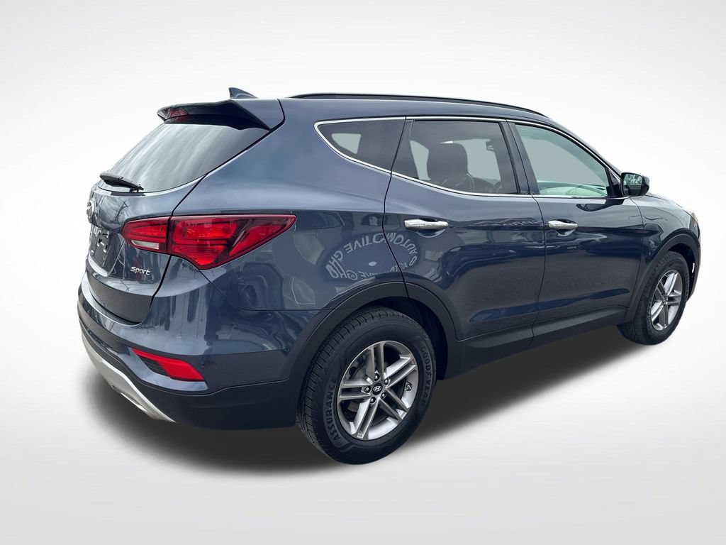 Used 2017 Hyundai Santa Fe Sport FWD image 5