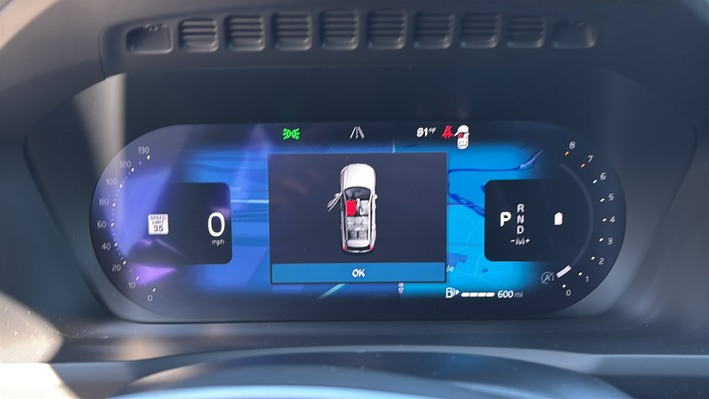 New 2027 Volvo XC90 B6 Plus AWD/4WD image 17