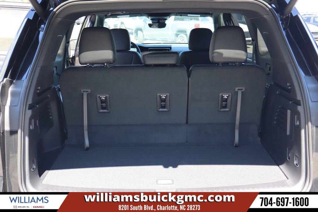 New 2026 GMC Acadia Elevation w/ Black Edition FWD image 9