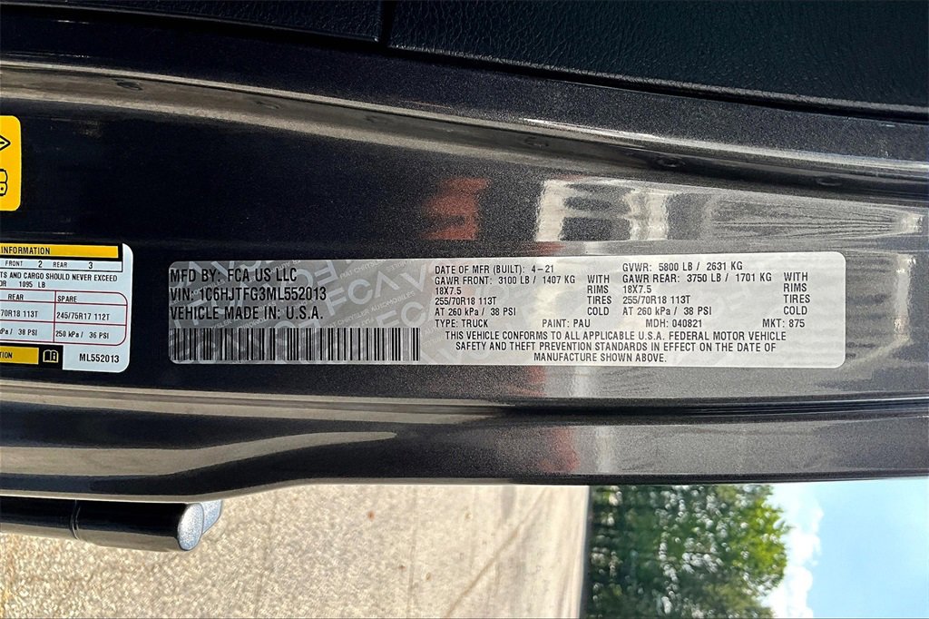 Used 2021 Jeep Gladiator Overland image 17