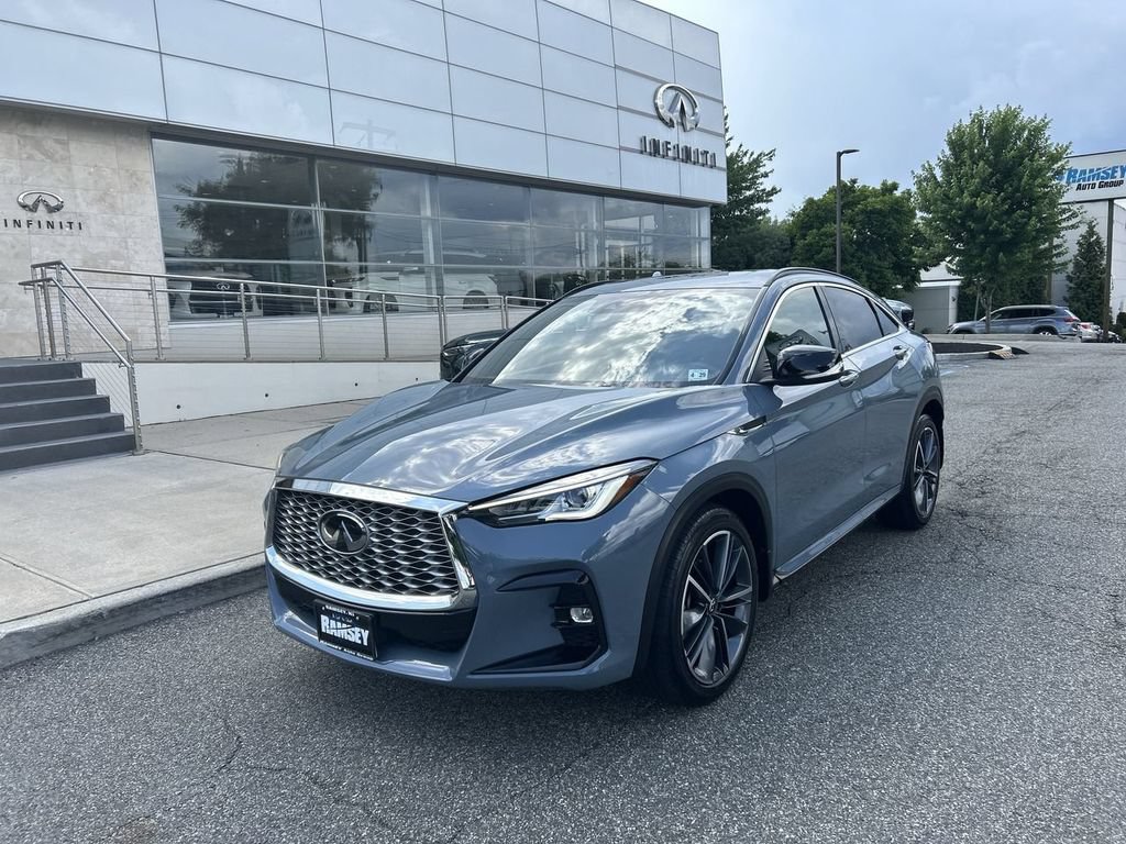 Certified 2024 INFINITI QX55 Luxe w/ Cargo Package AWD/4WD image 4