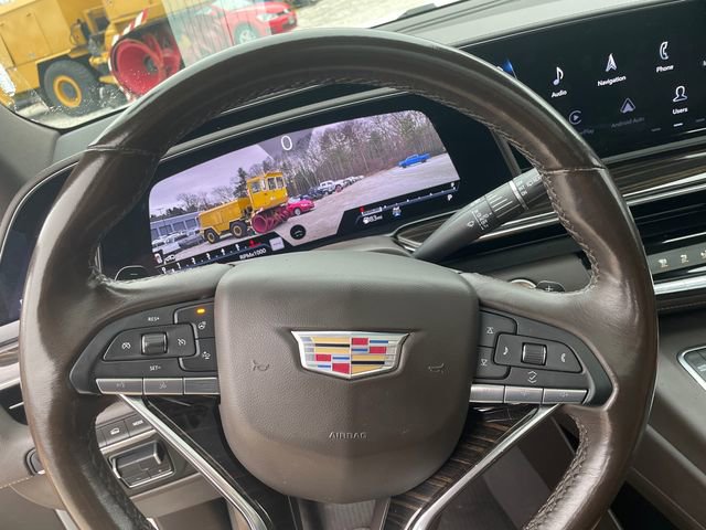 Used 2023 Cadillac Escalade Premium Luxury image 32