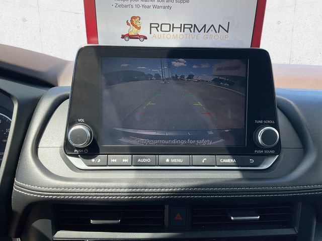Used 2023 Nissan Rogue SV AWD/4WD image 15