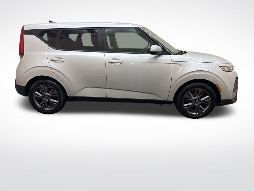 Used 2021 Kia Soul S image 5
