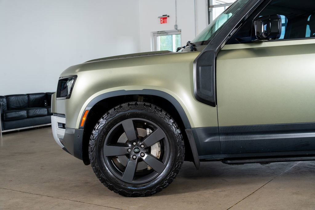 Used 2020 Land Rover Defender 110 SE AWD/4WD image 18