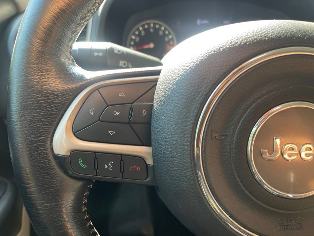 Used 2015 Jeep Renegade Limited AWD/4WD image 19