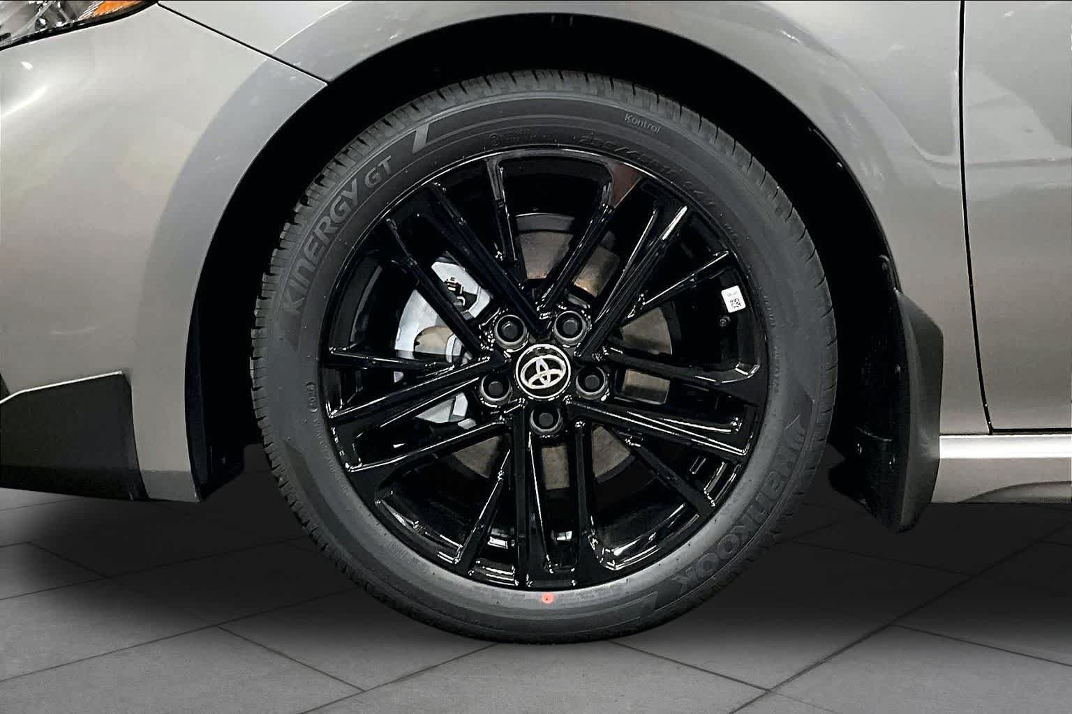 New 2026 Toyota Camry SE AWD/4WD image 11