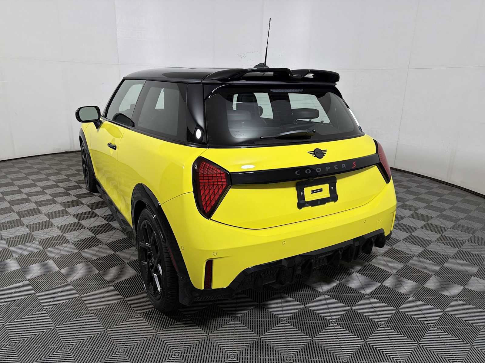 Used 2026 MINI Cooper S FWD image 5