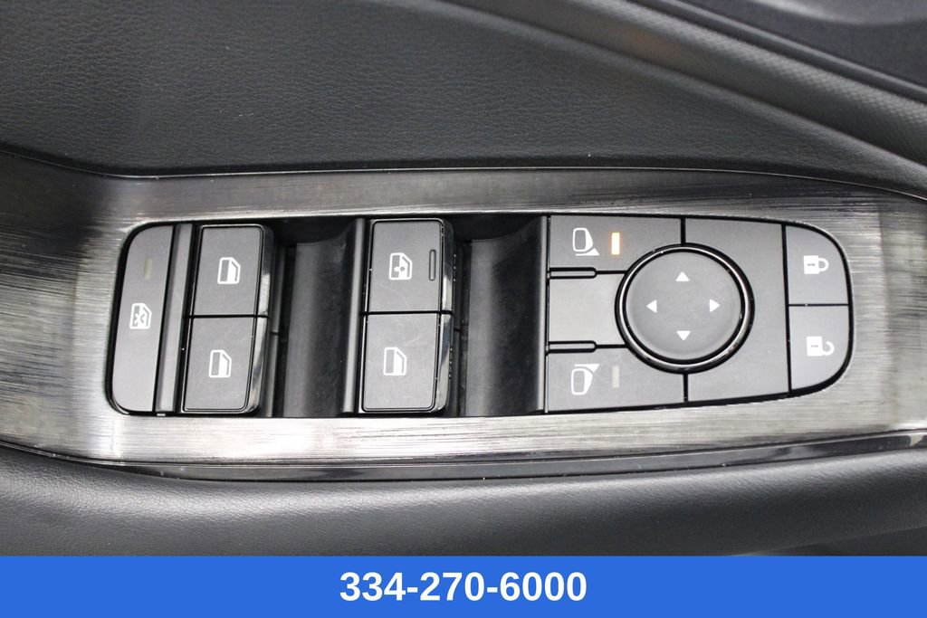 Certified 2025 Nissan Rogue S image 16