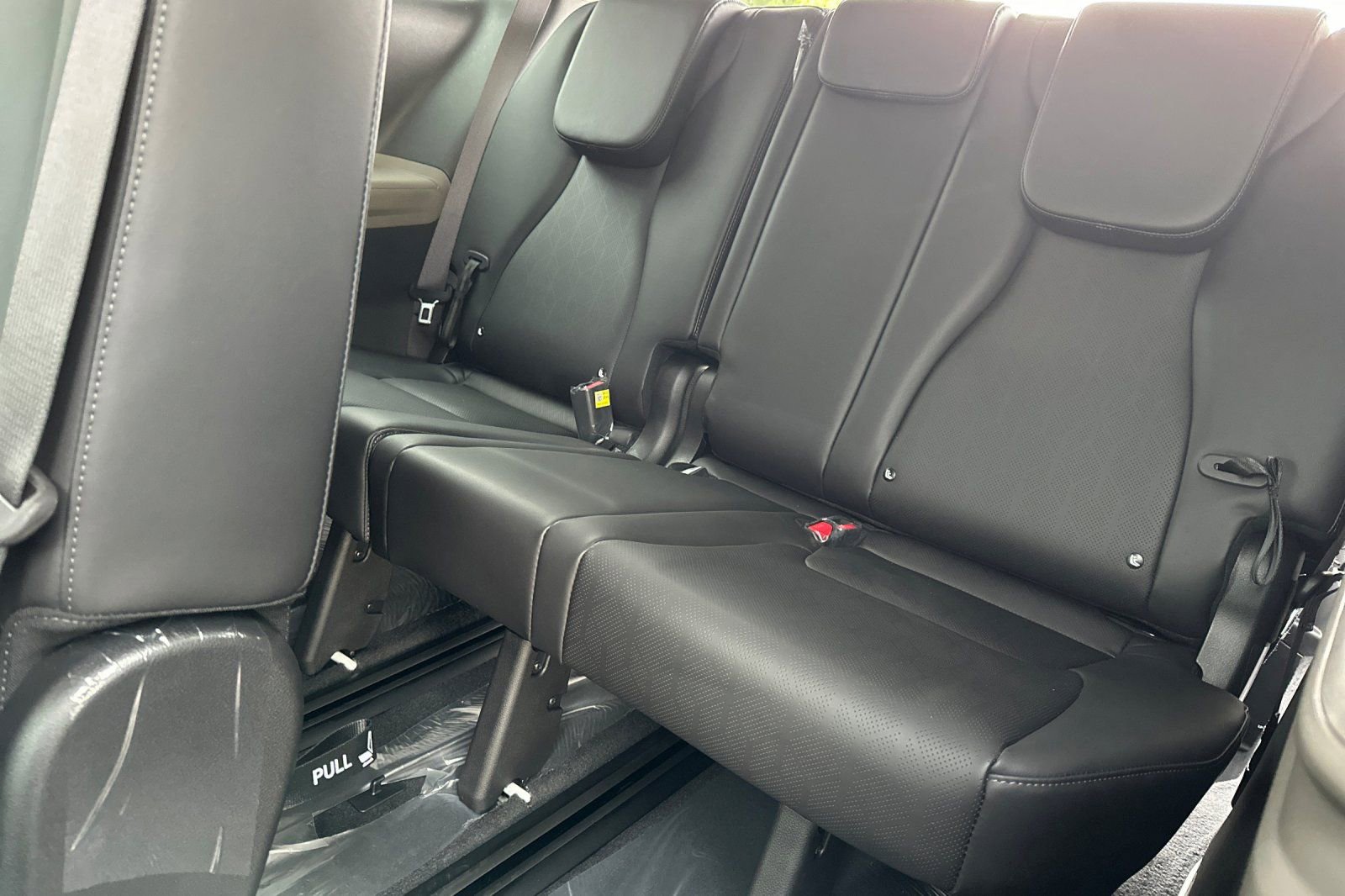 New 2026 Kia Carnival LXS image 15