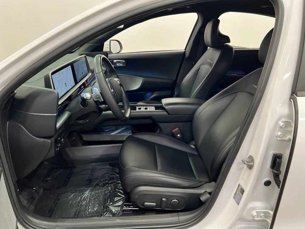 Used 2023 Hyundai Ioniq 6 SEL image 10