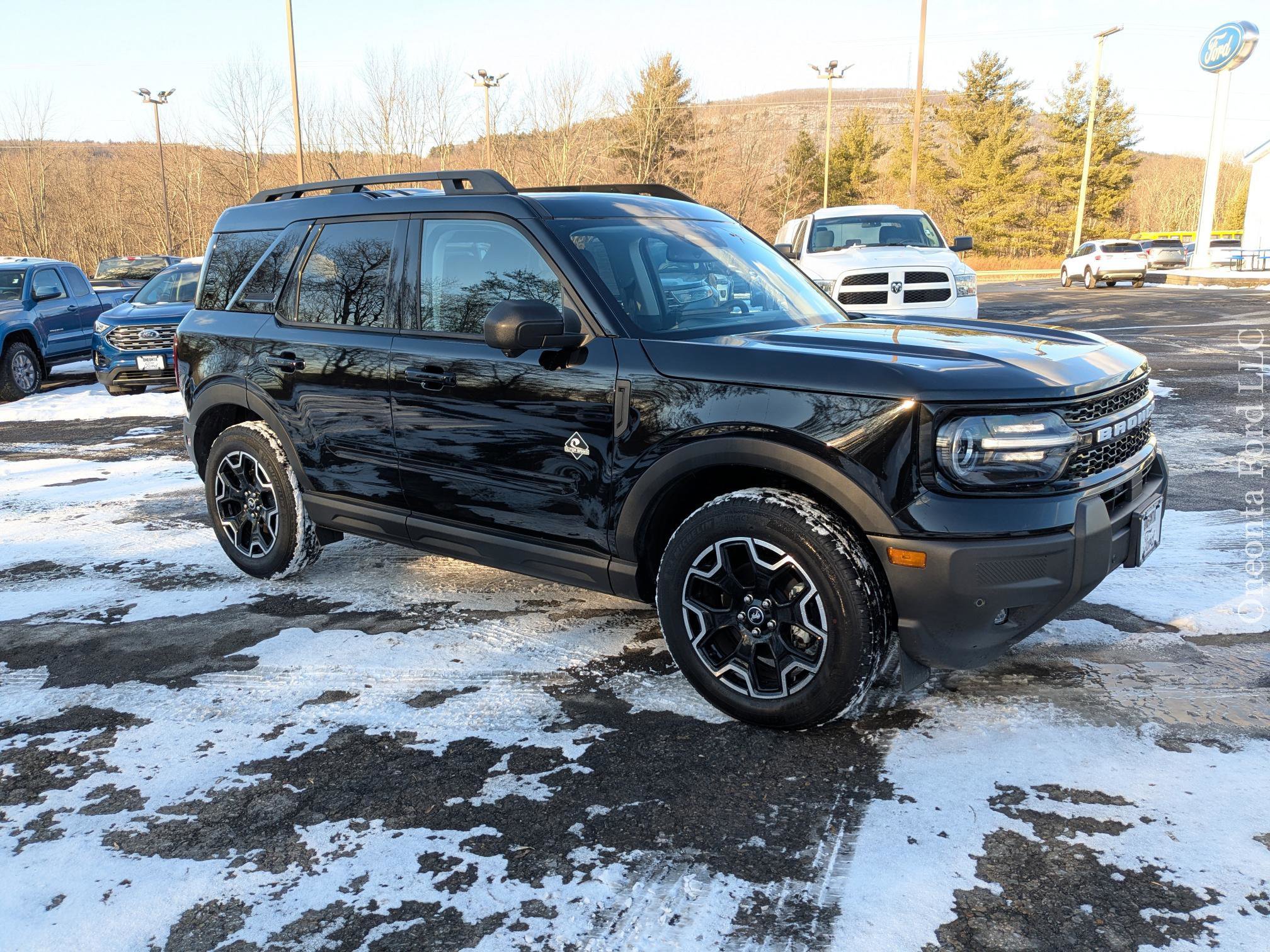 Used 2025 Ford Bronco Sport Outer Banks w/ Outer Banks Tech Package+ image 7