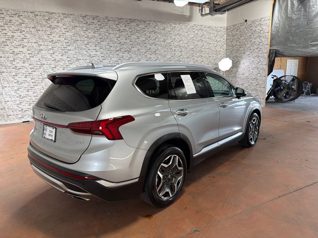 Used 2023 Hyundai Santa Fe Limited FWD image 7