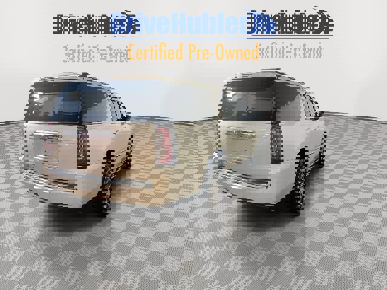 Used 2015 GMC Yukon XL Denali w/ Premium Package image 8