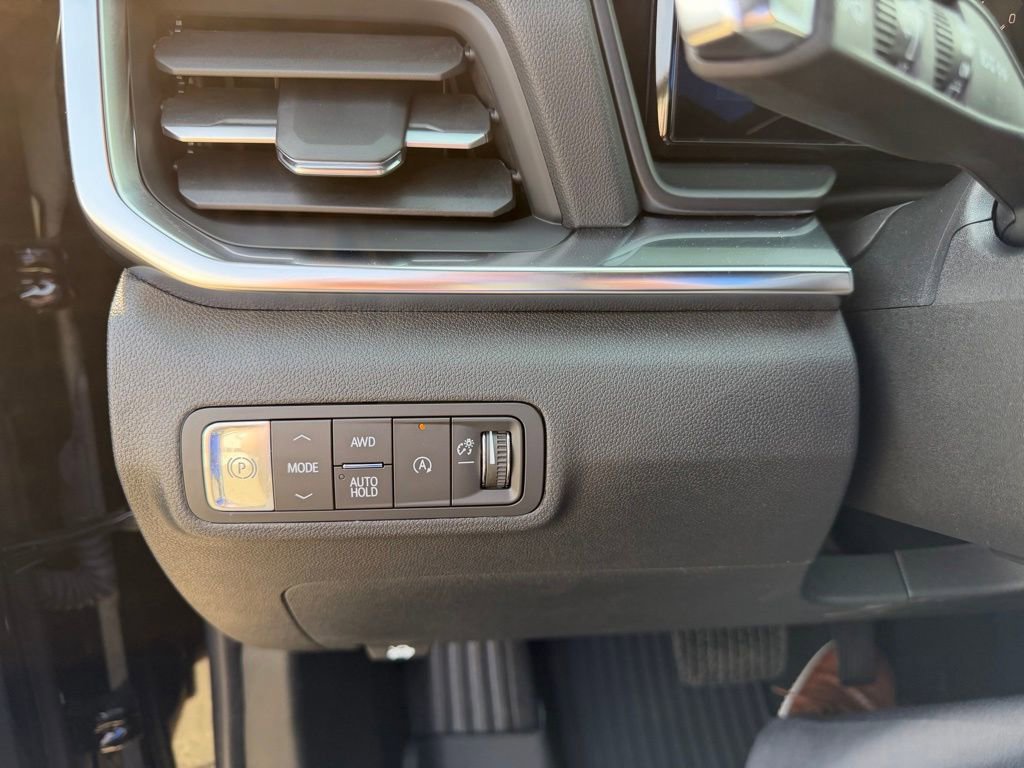 New 2026 GMC Terrain Elevation w/ Black Edition AWD/4WD image 15