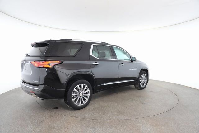 Used 2023 Chevrolet Traverse Premier image 18