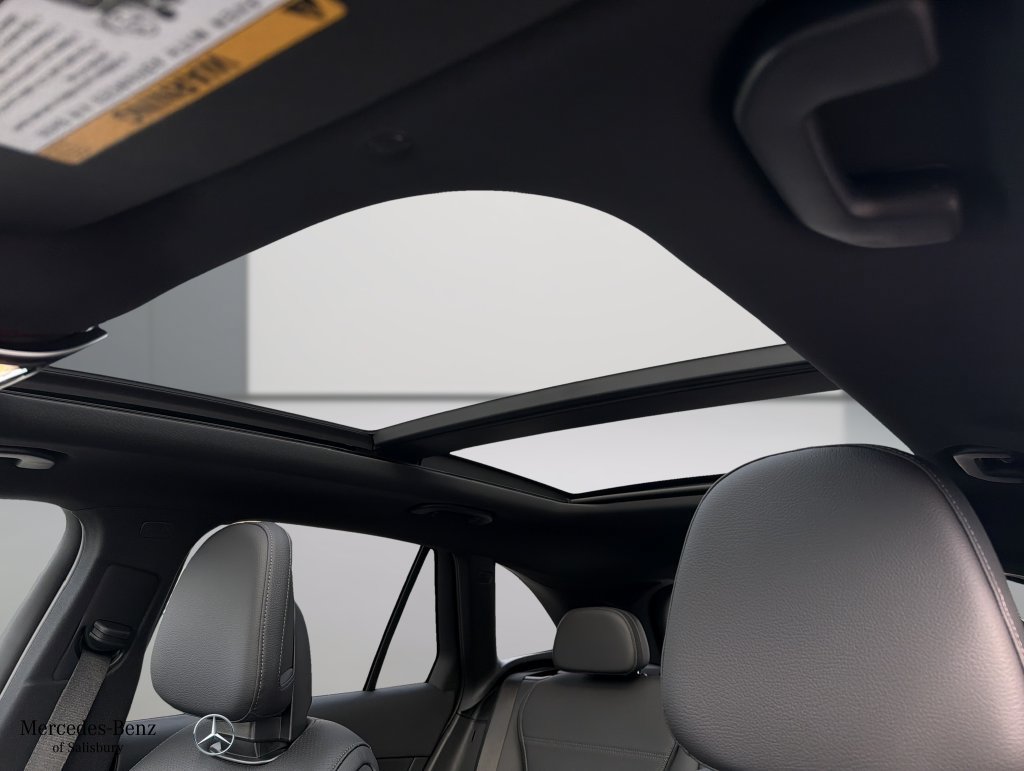 New 2026 Mercedes-Benz GLC 300 4MATIC image 15