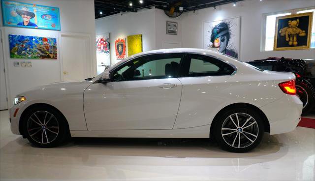 Used 2018 BMW 230i Coupe image 4