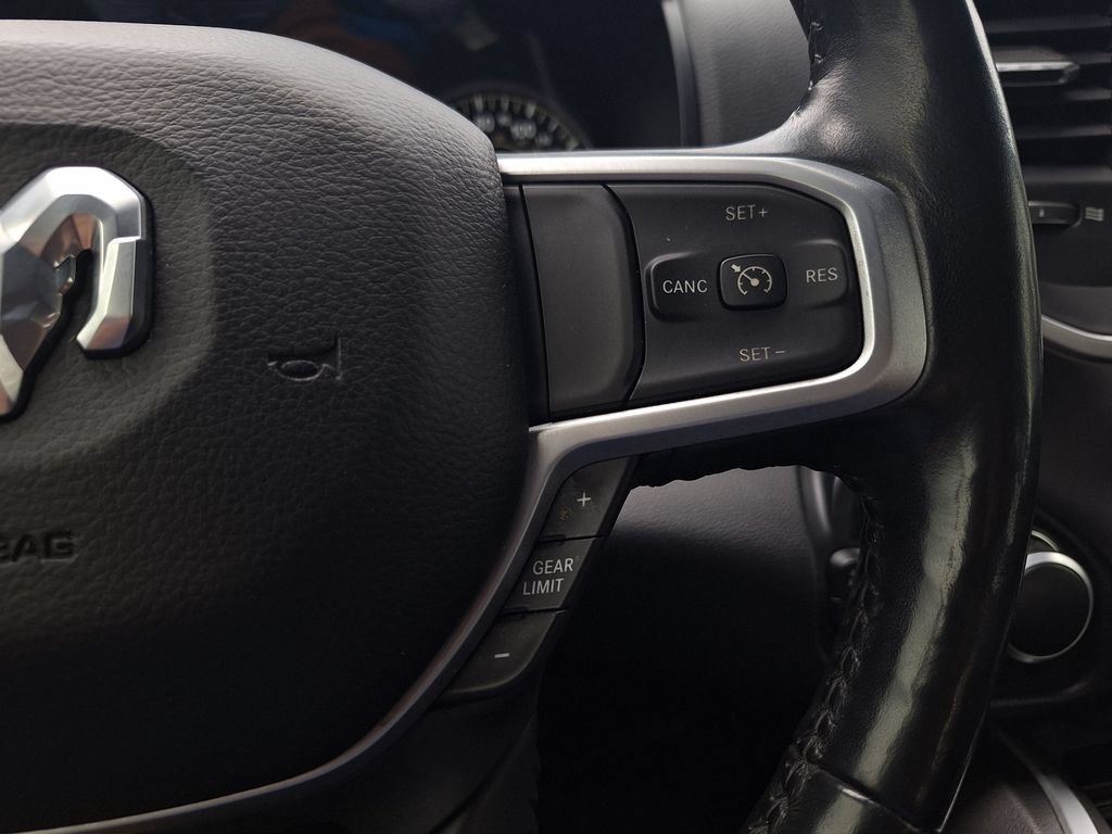 Used 2021 RAM 1500 Big Horn AWD/4WD image 17