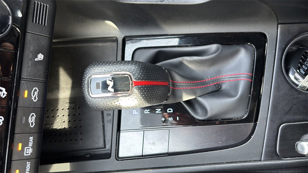 Used 2022 Hyundai Elantra N Line image 33