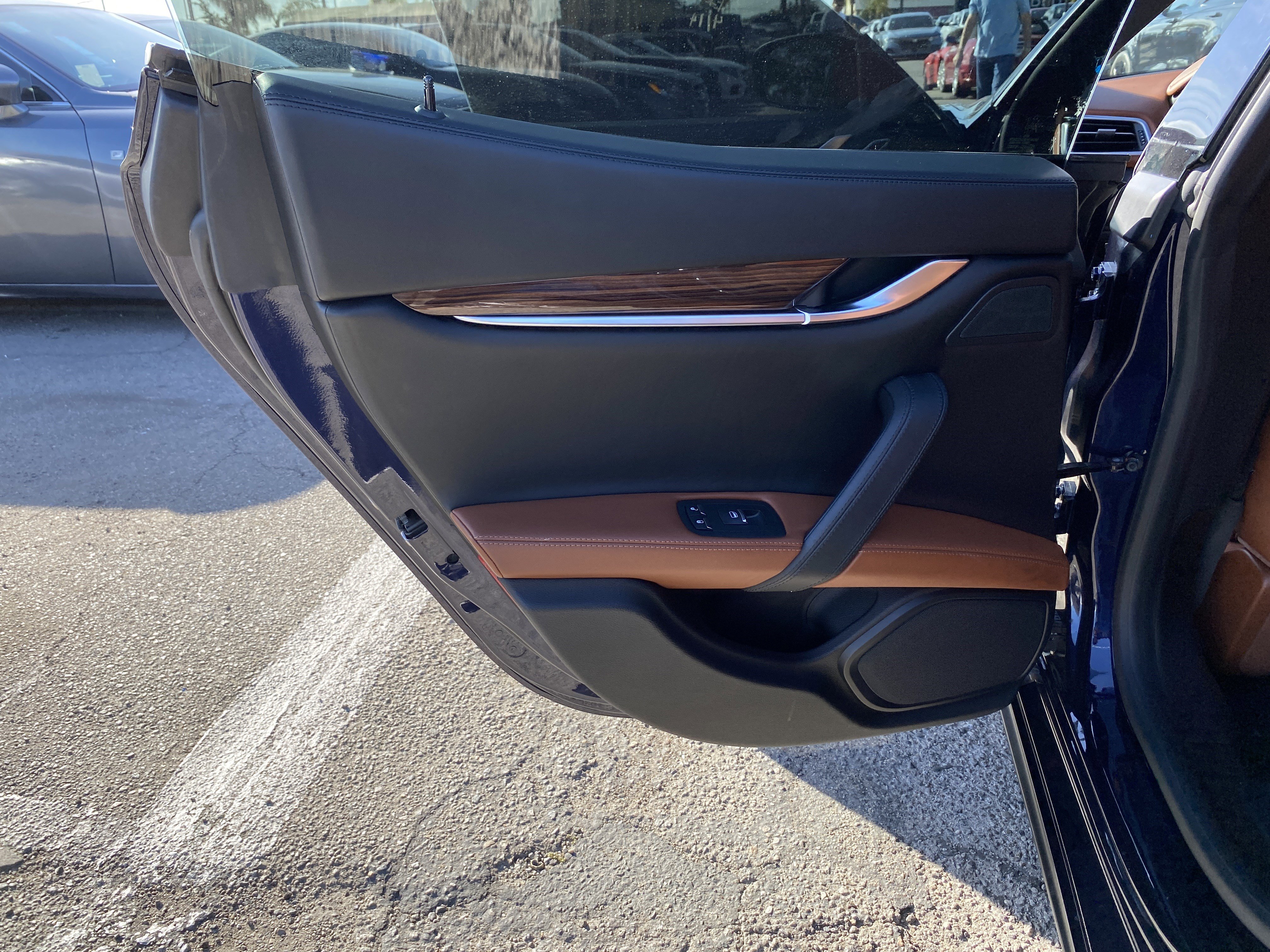 Used 2017 Maserati Ghibli RWD image 20