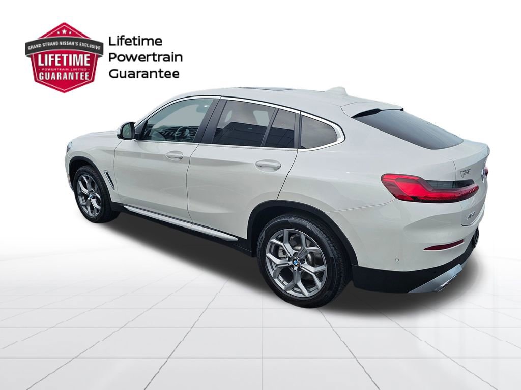 Used 2025 BMW X4 xDrive30i w/ Premium Package AWD/4WD image 3