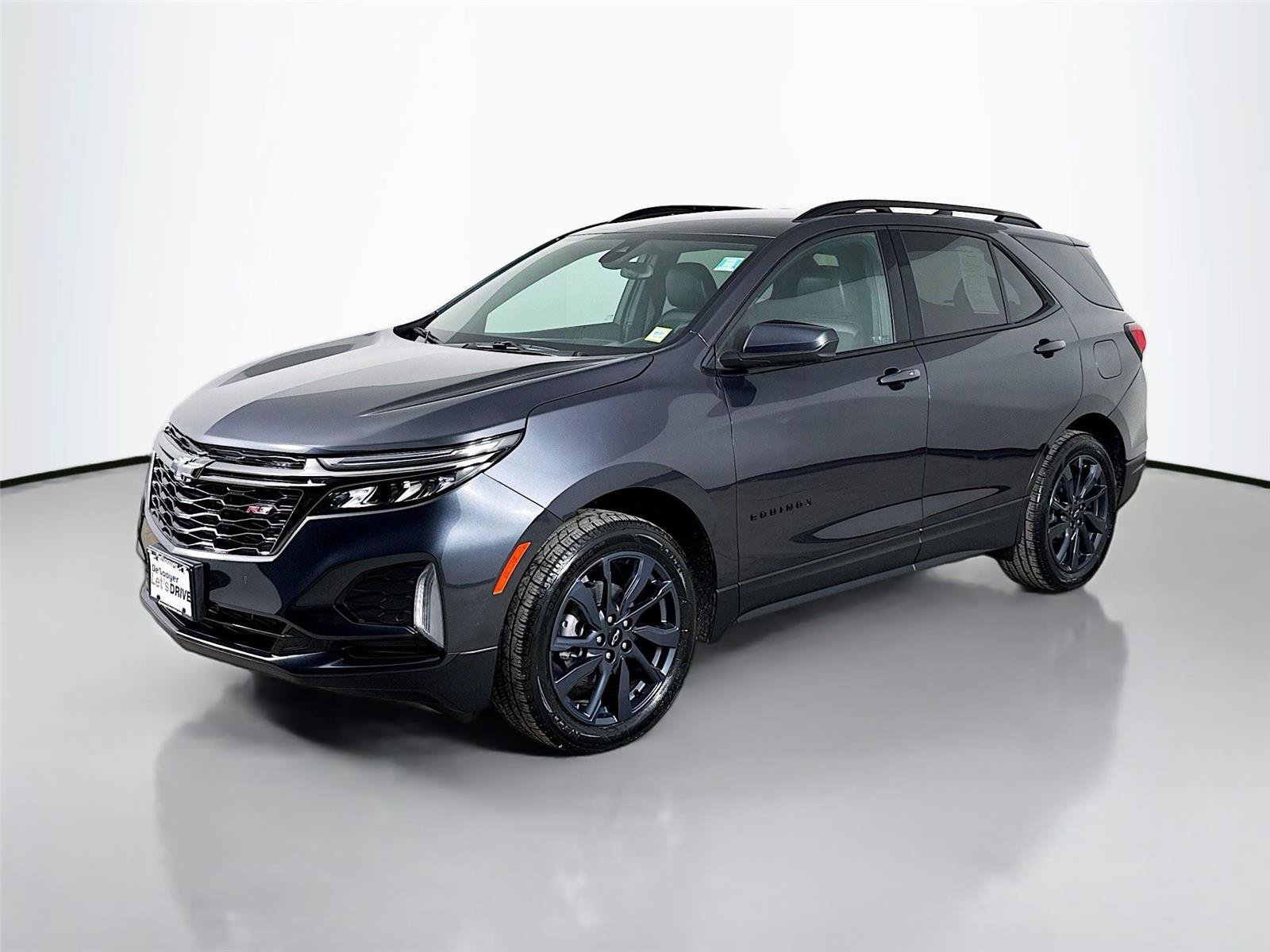 Used 2023 Chevrolet Equinox RS AWD/4WD image 5