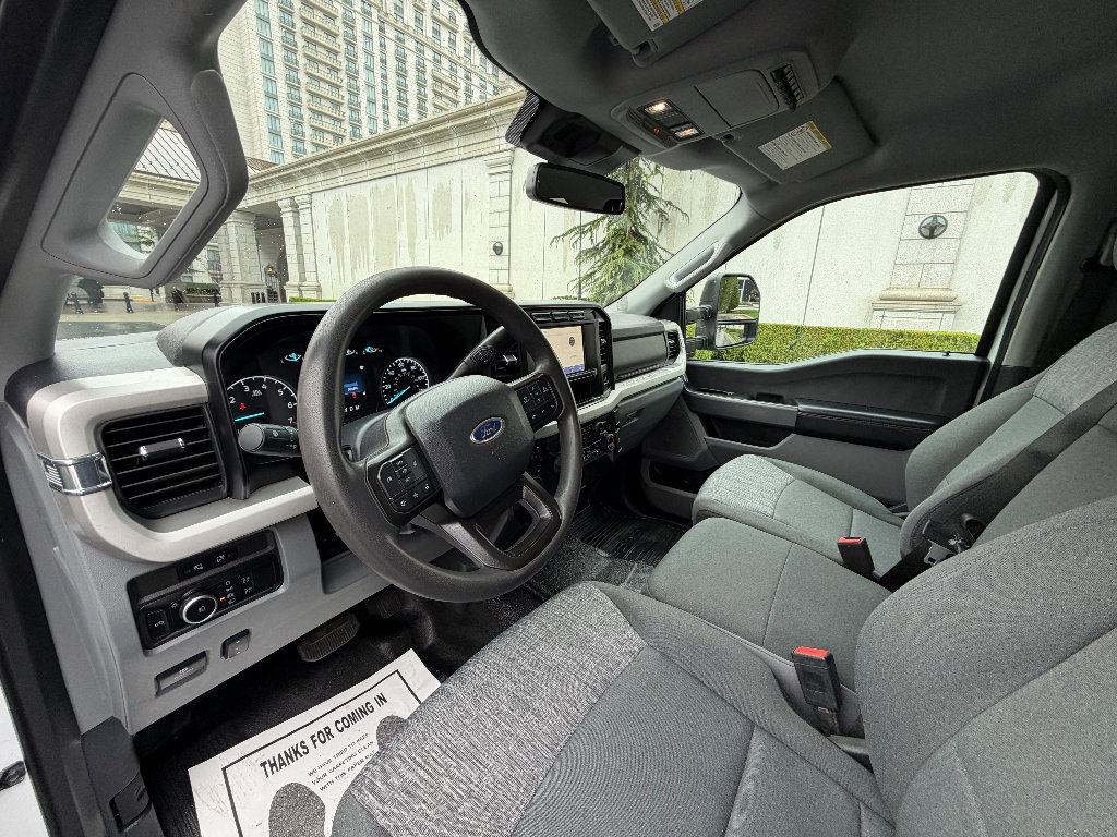 Used 2023 Ford F350 XLT w/ FX4 Off-Road Package image 23