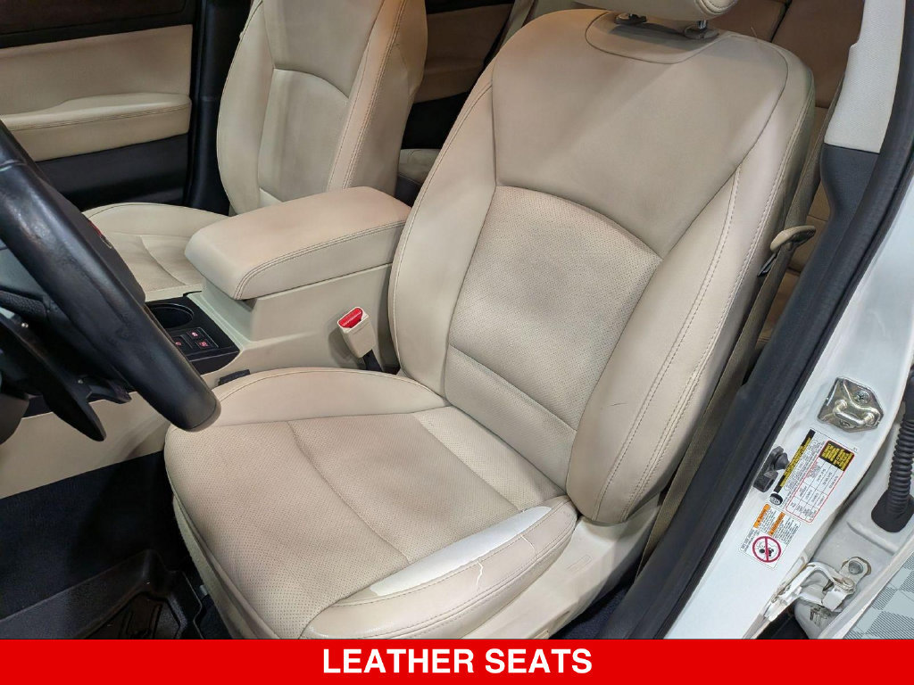 Used 2017 Subaru Outback 2.5i Limited AWD/4WD image 12