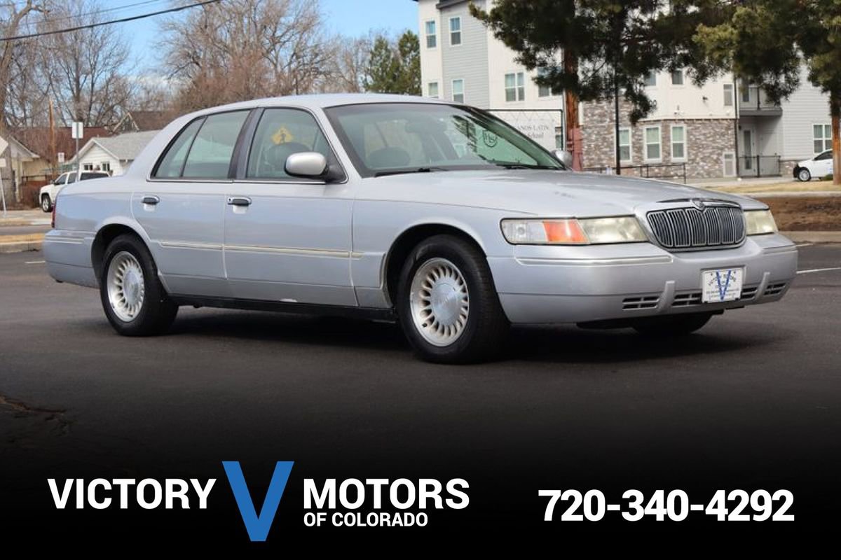 Used 2002 Mercury Grand Marquis LS image 1
