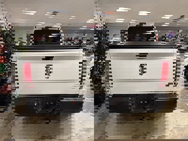 Used 2018 RAM 1500 HFE image 7