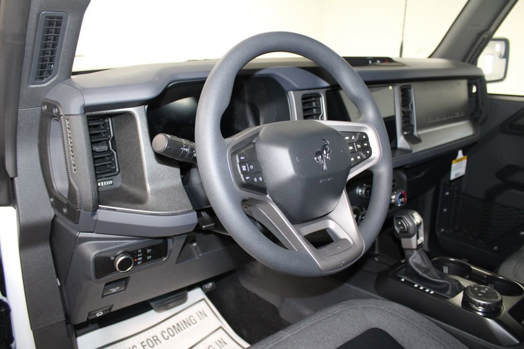 New 2025 Ford Bronco 4-Door image 20