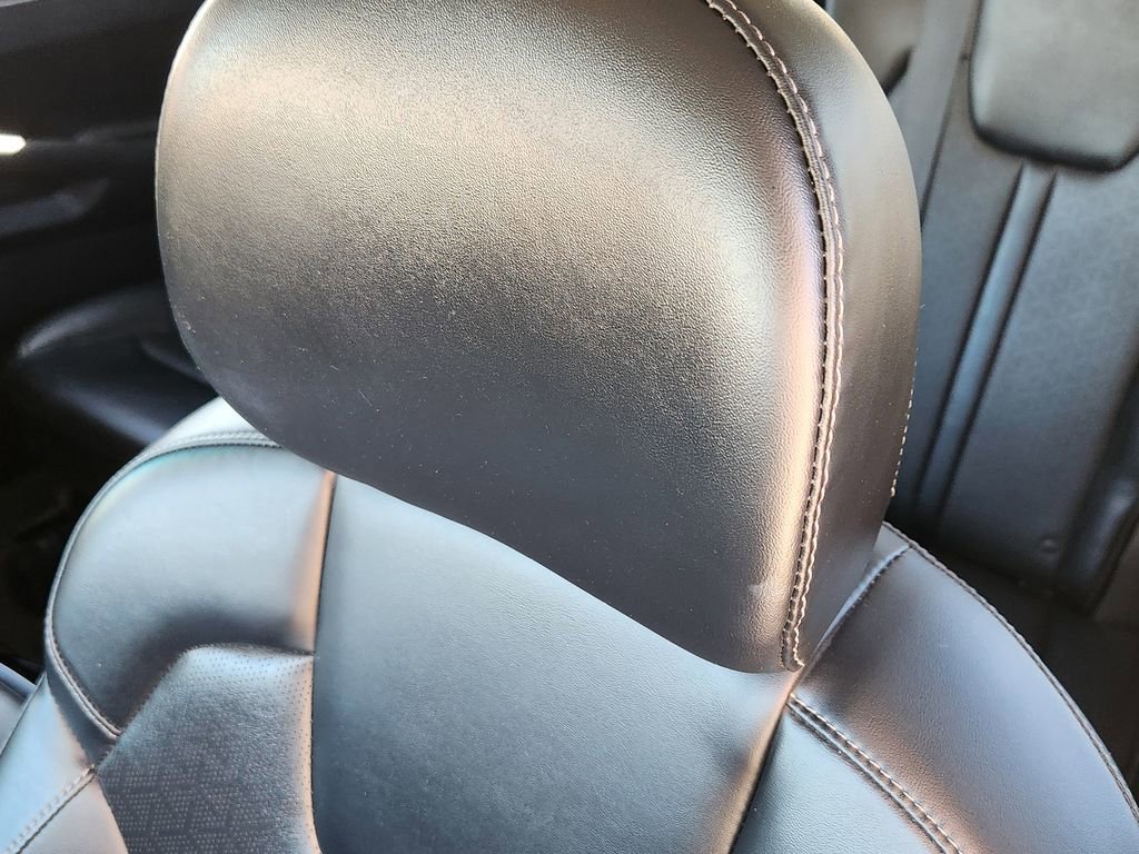 Used 2021 Kia Sorento S w/ Panoramic Sunroof Package image 6