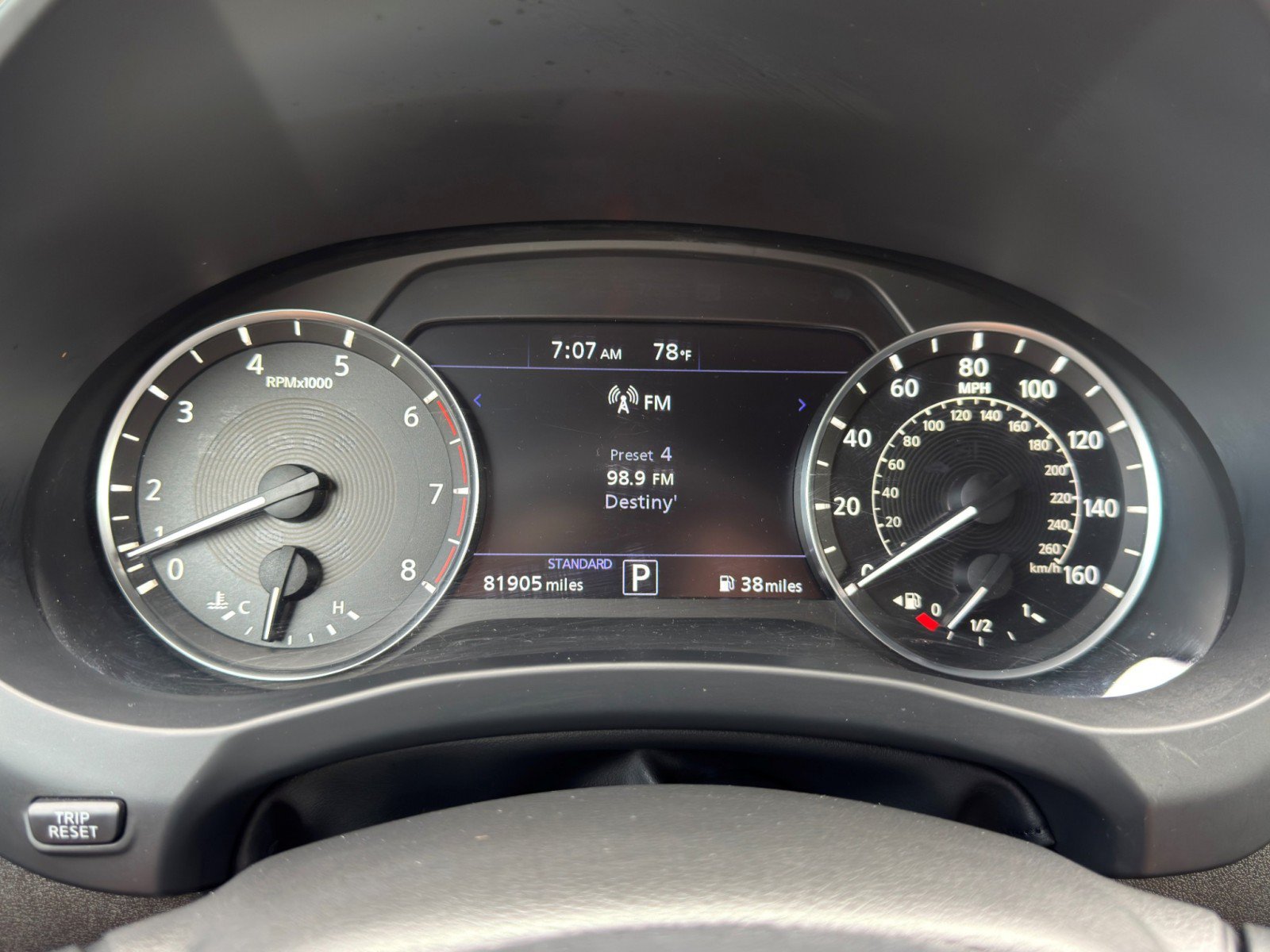 Used 2021 INFINITI QX50 Luxe w/ Appearance Package AWD/4WD image 18