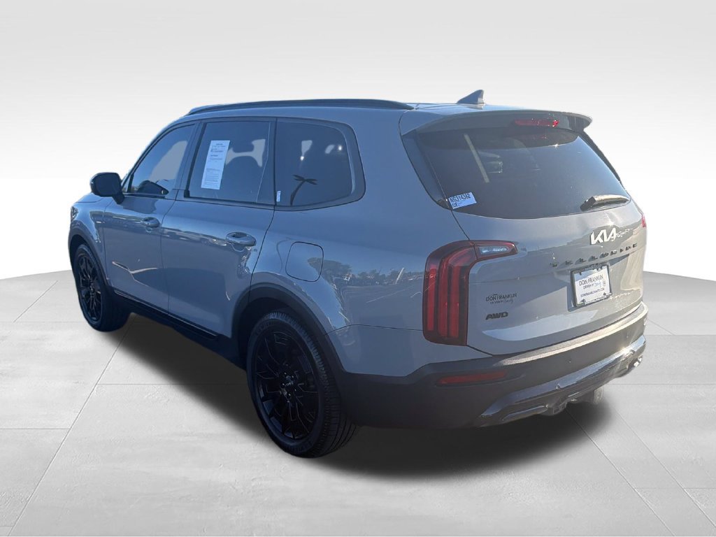 Used 2022 Kia Telluride EX w/ EX Premium Package AWD/4WD image 3
