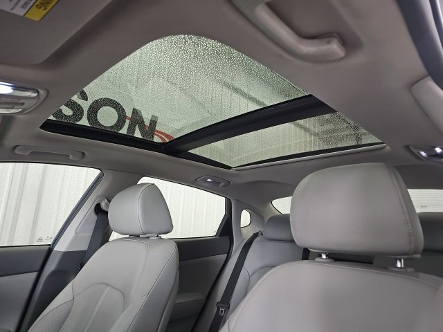 Used 2016 Kia Optima EX w/ Premium Package image 33