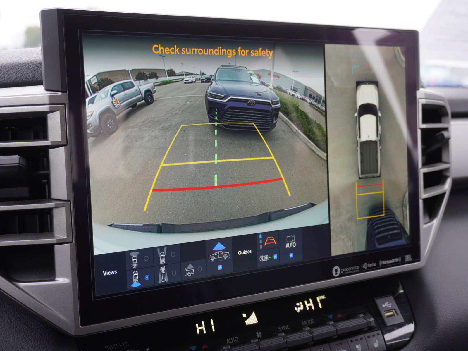 Used 2024 Toyota Tundra Limited image 28