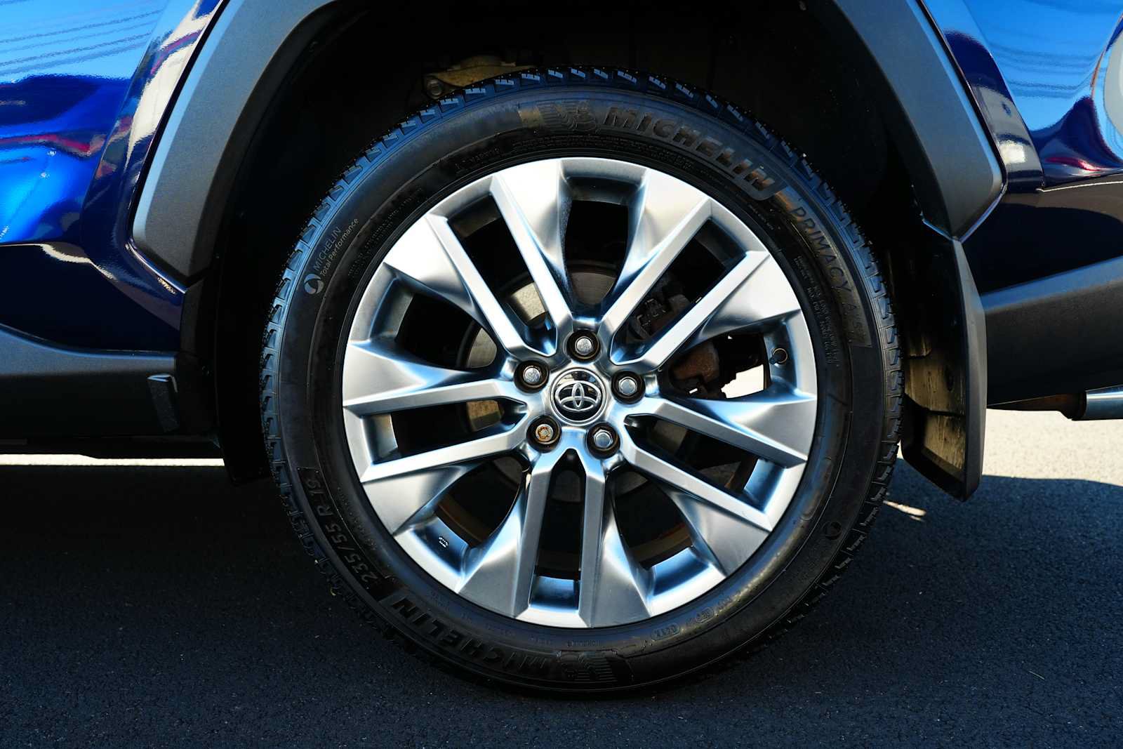 Used 2021 Toyota RAV4 XLE Premium AWD/4WD image 11